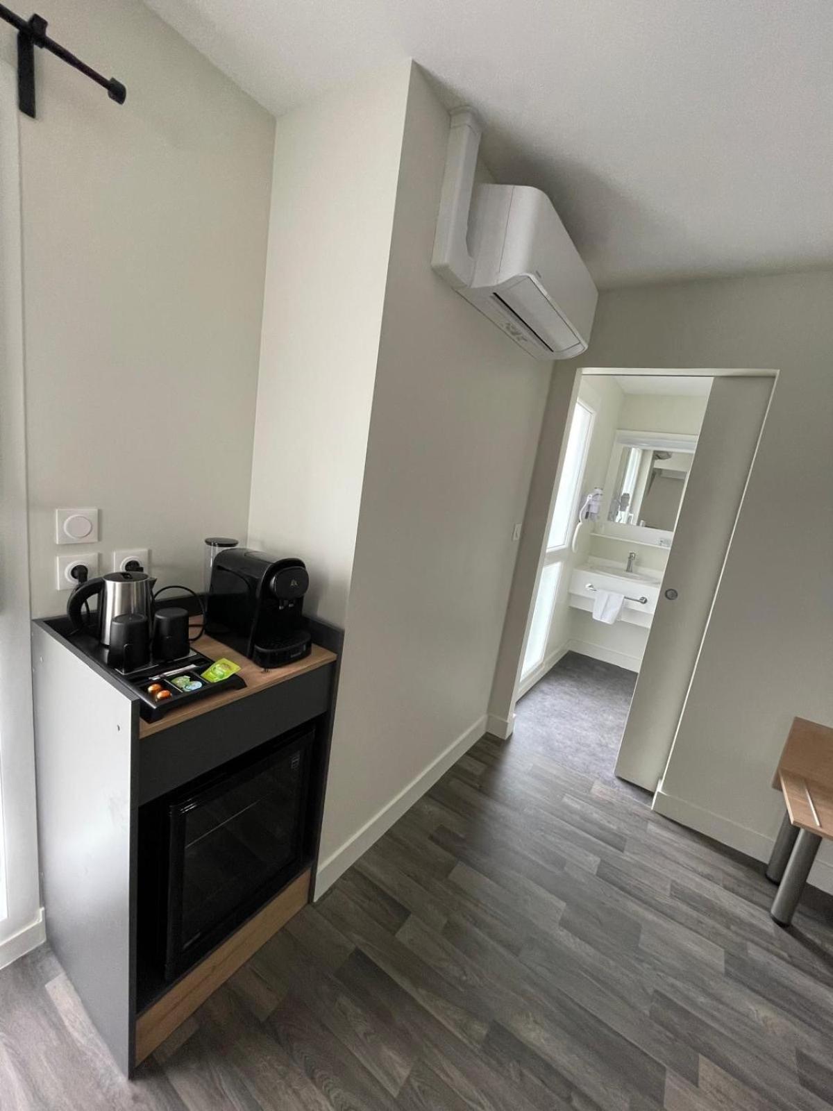 Mérignac Hotel Wood Inn Bordeaux Aeroport מראה חיצוני תמונה
