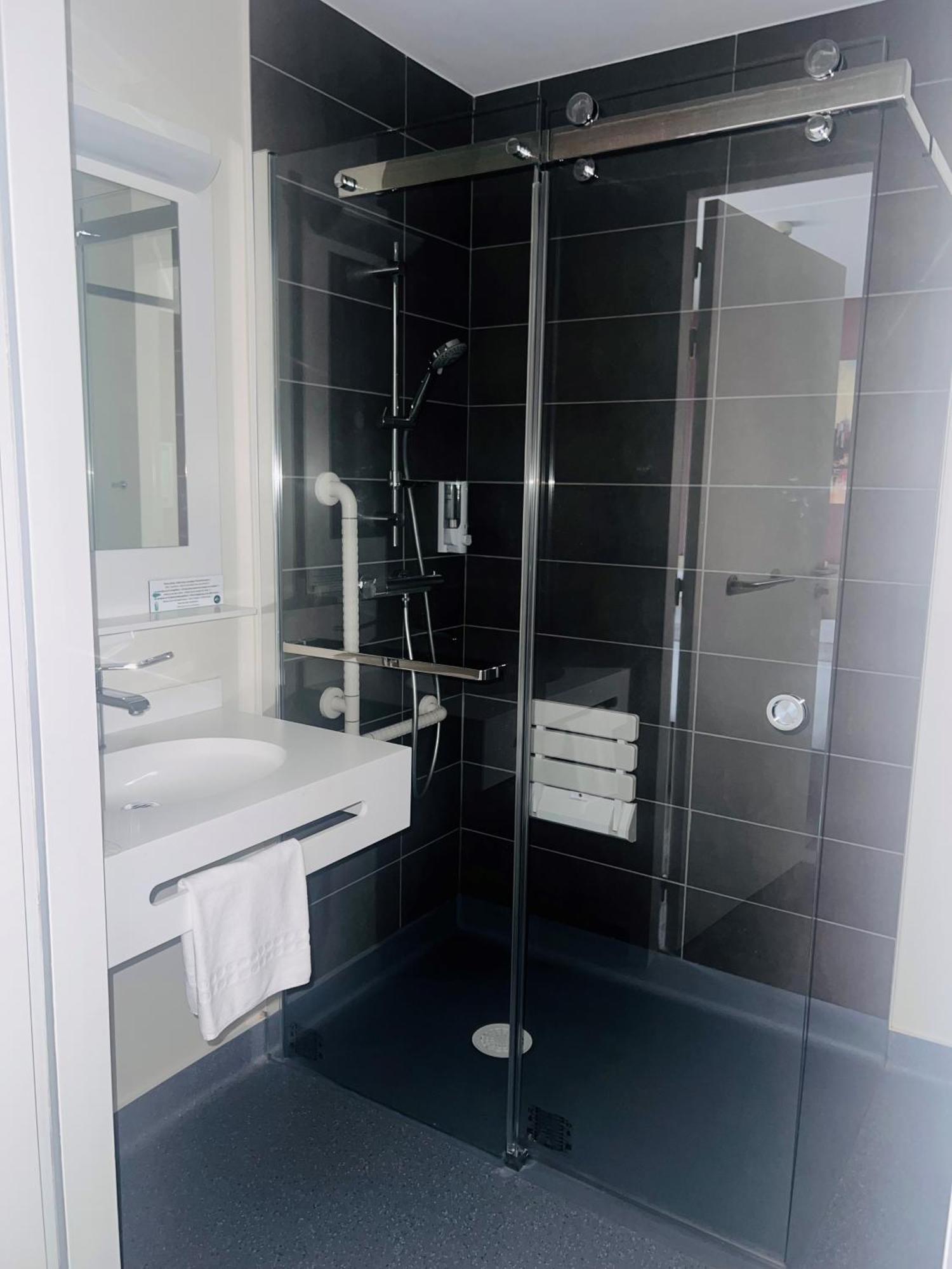 Mérignac Hotel Wood Inn Bordeaux Aeroport מראה חיצוני תמונה